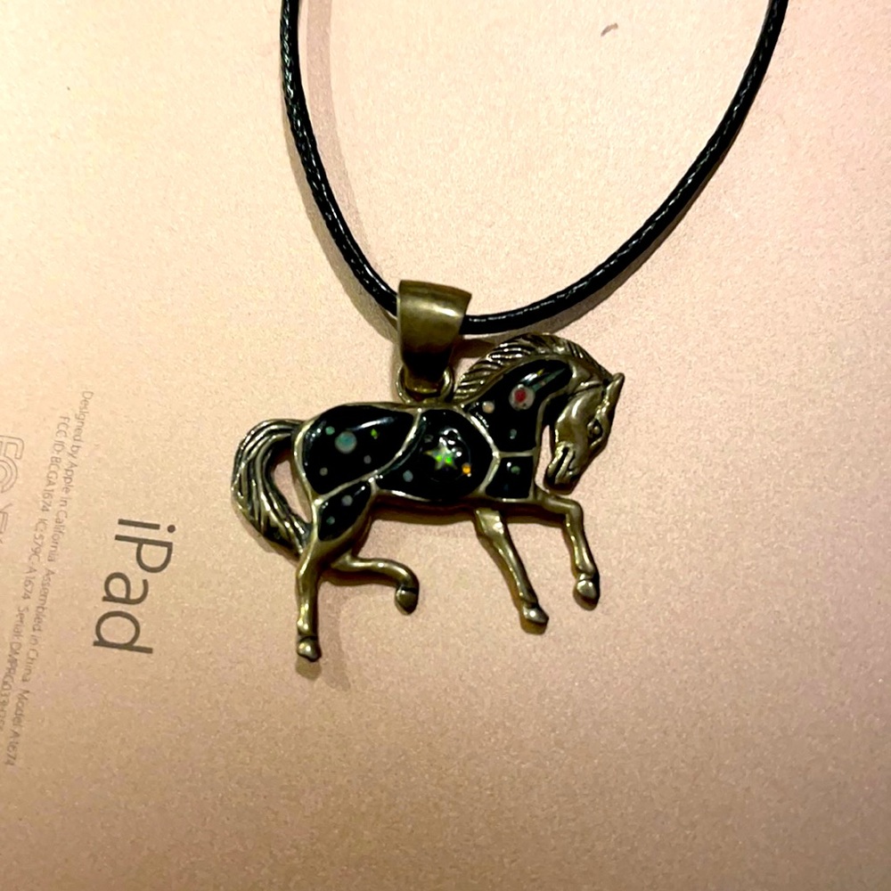 Sterling silver inlay onyx horse